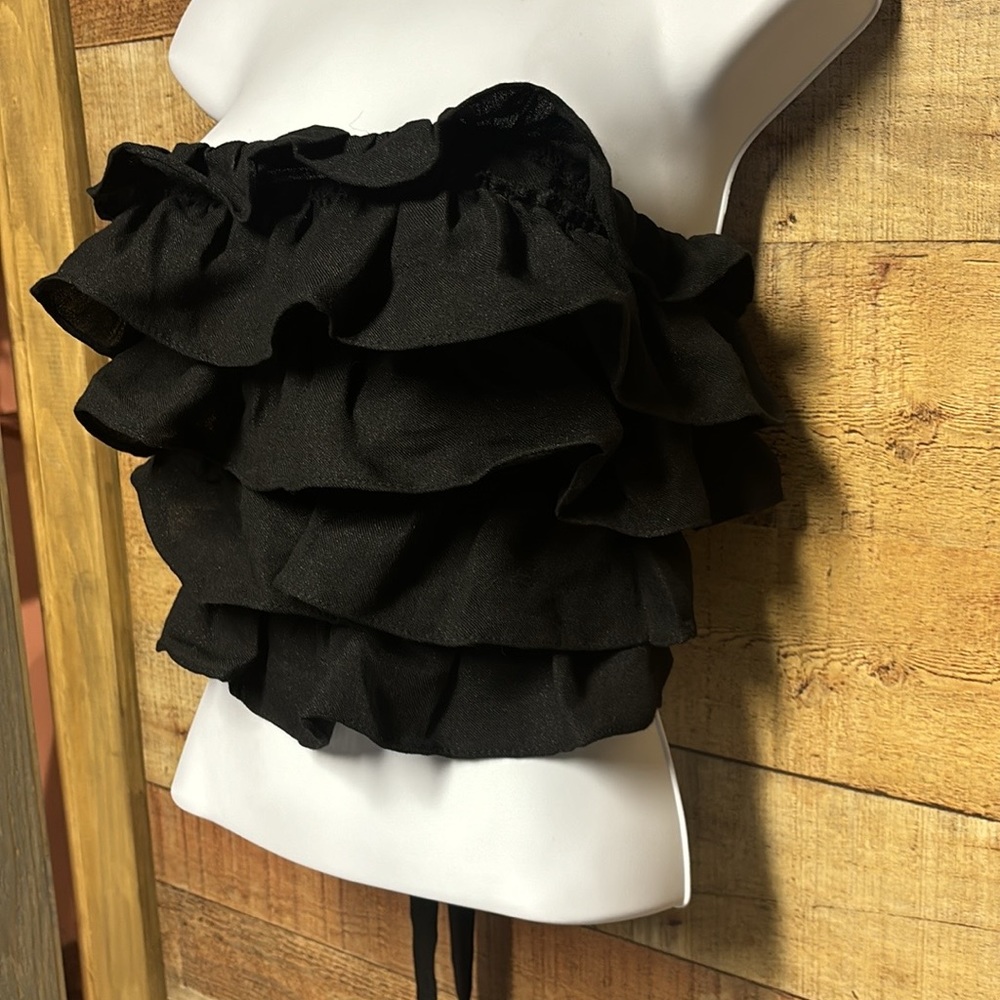 Mable Ruffle Tube Top - Picture 4 of 11